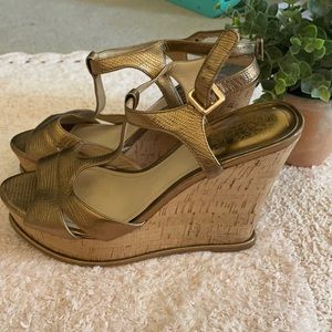 Vince camuto wedges worn once!